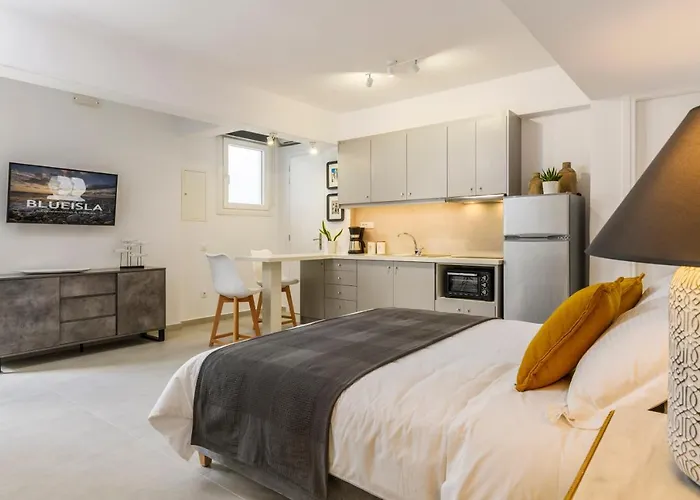 Blueisla Grey Studio Town Mykonos