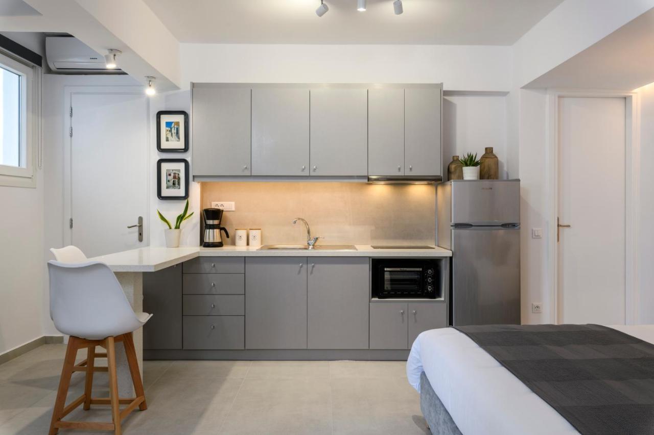Blueisla Grey Town Mykonos Apartment